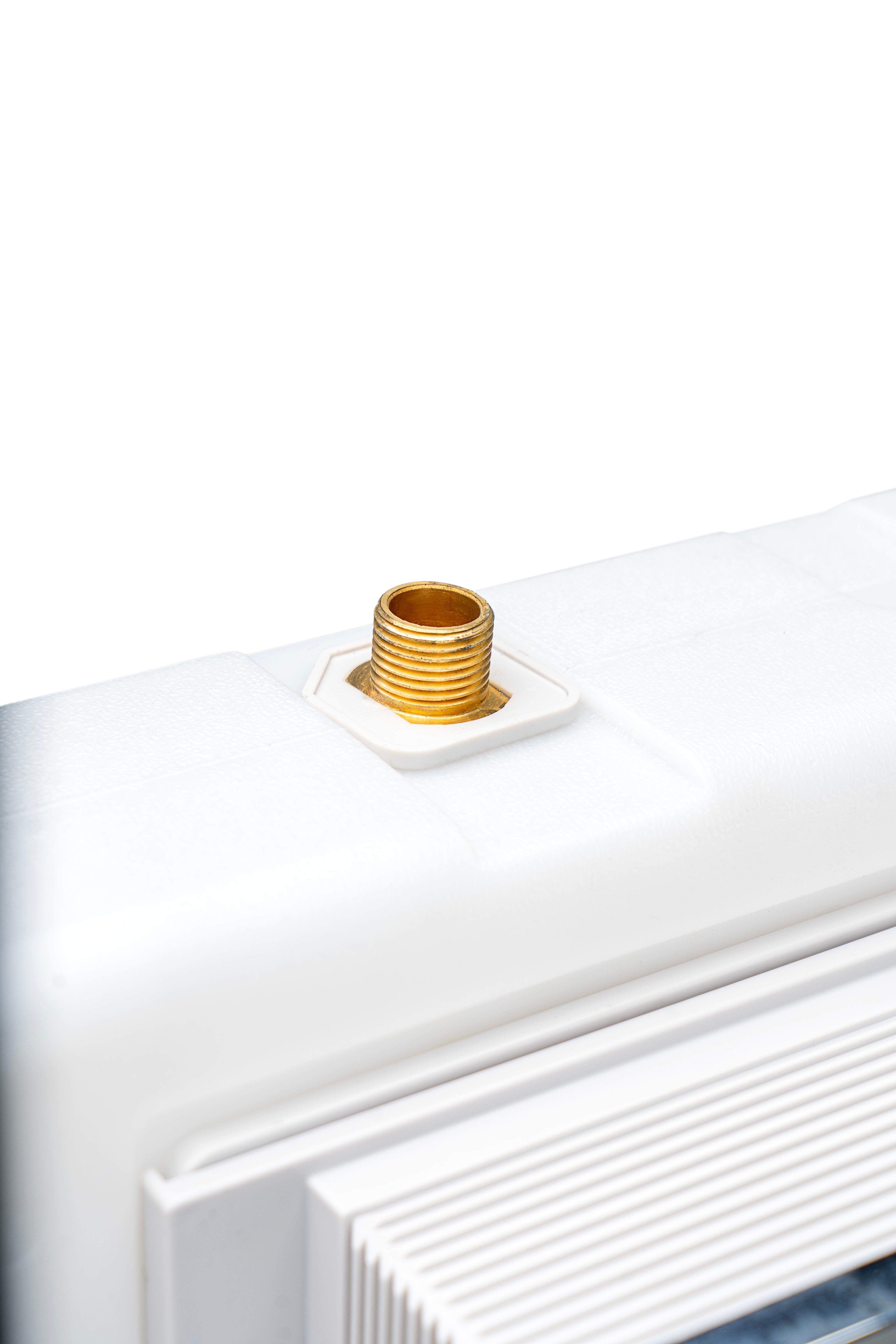 Belbo Concealed Cistern with Chrome Flush Button | B-CFF-1050